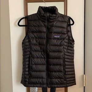 Patagonia Down Sweater Vest “Like-New”